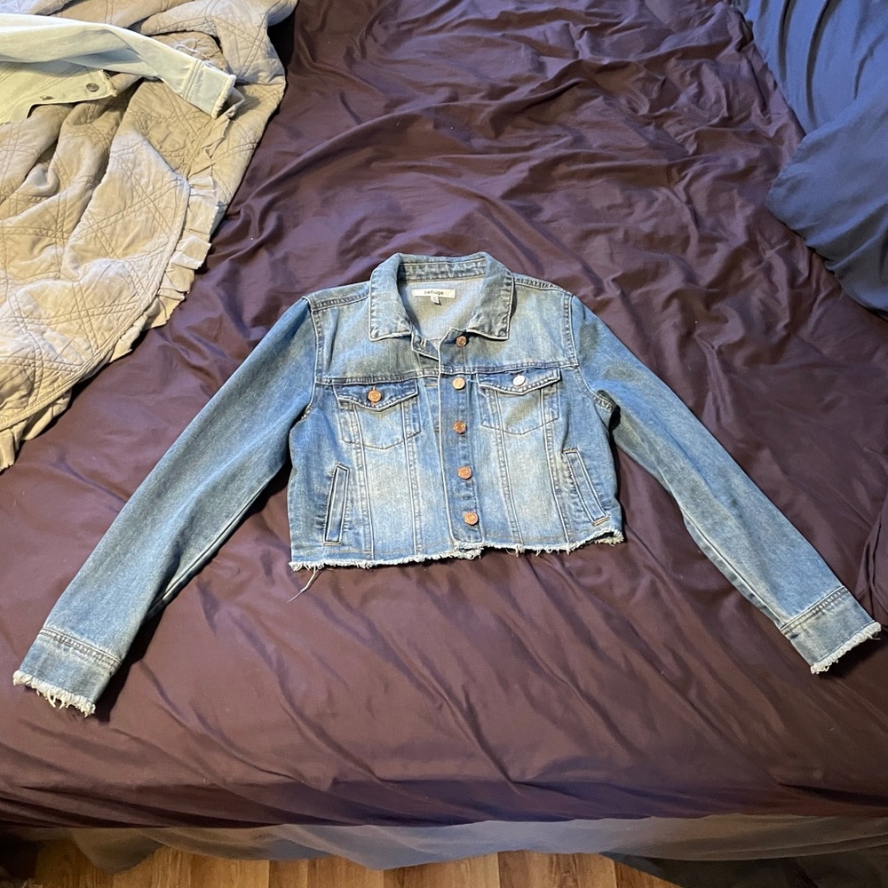 Women’s denim jacket